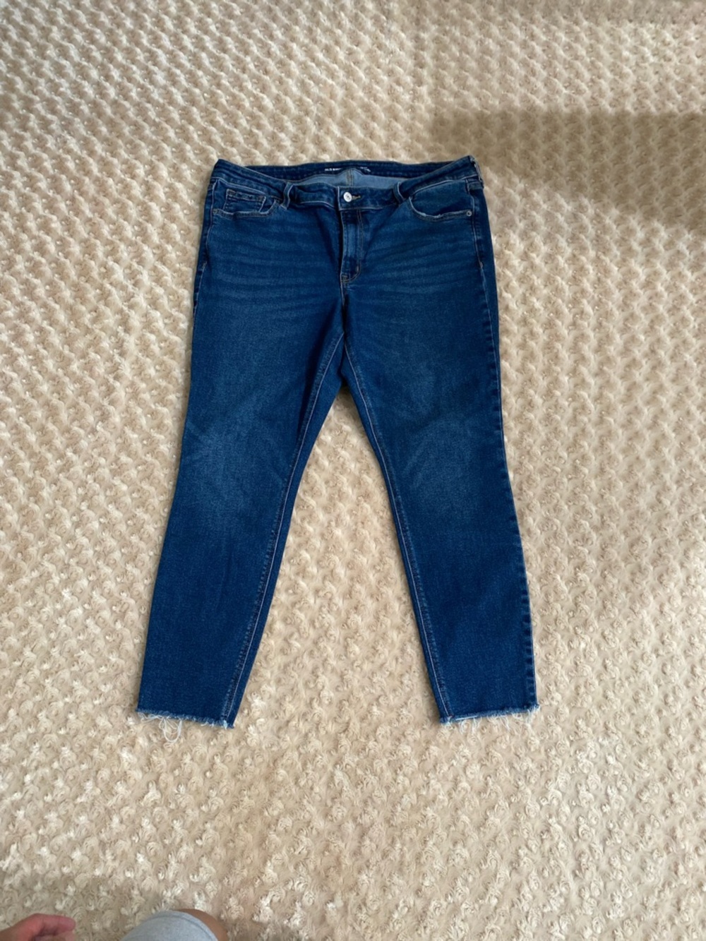 Old Navy Women size 16 Mid-rise Rockstar Super Skinny Jeans